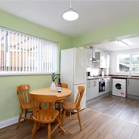 Wroxton Close Tsac * Middlesbrough